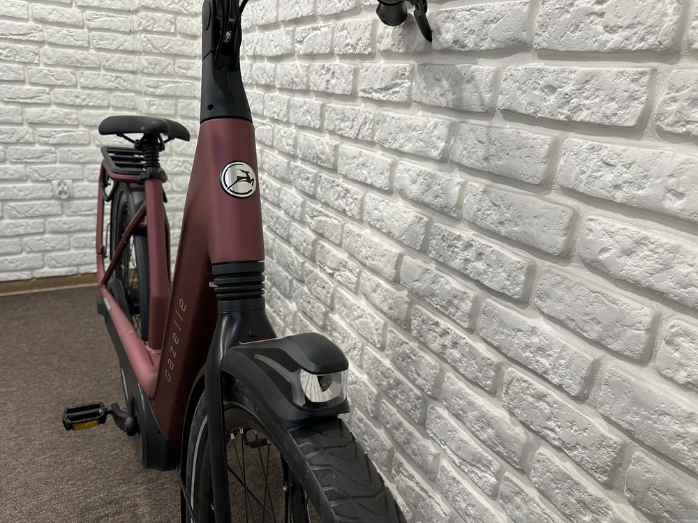 Rower elektryczny Gazelle Avignon C8 demo