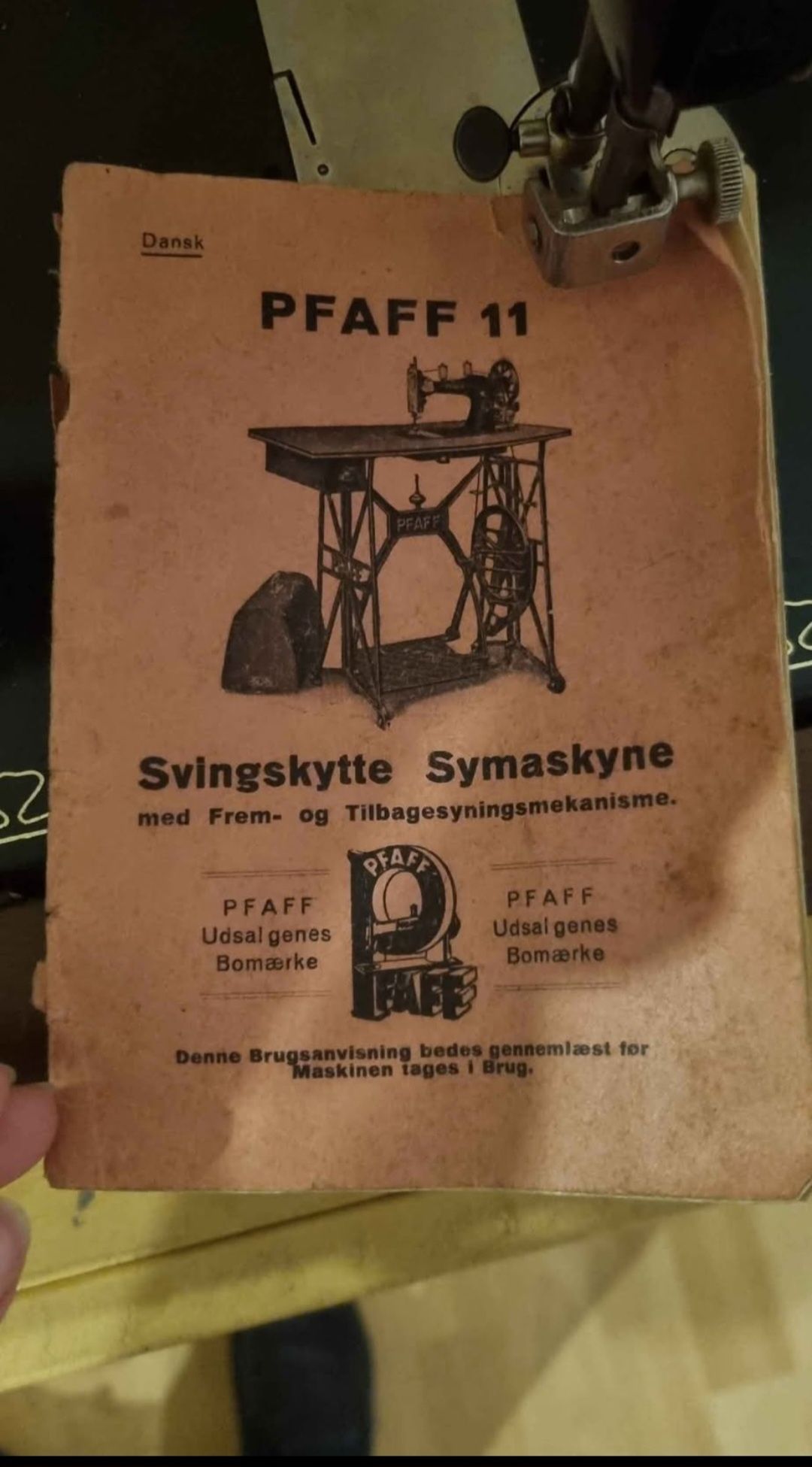 maszyna do szycia Pfaff 11