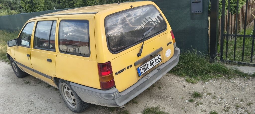 Opel Kadett E combi klasyk