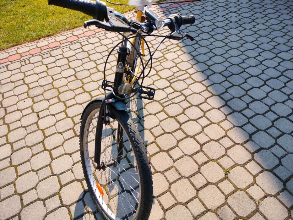 sprzedam  rower  meski  w  dobrym  stanie