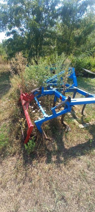 Продам трактор мтз 80 з культіватором та плугами на вибір