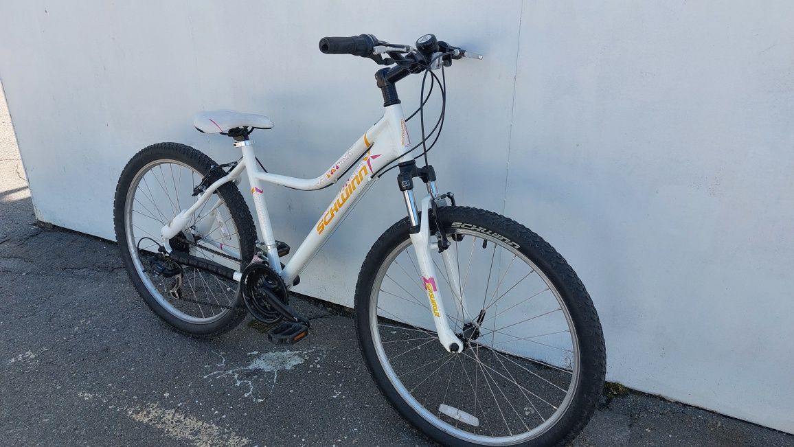Велосипед Schwinn Mesa 2. 26".