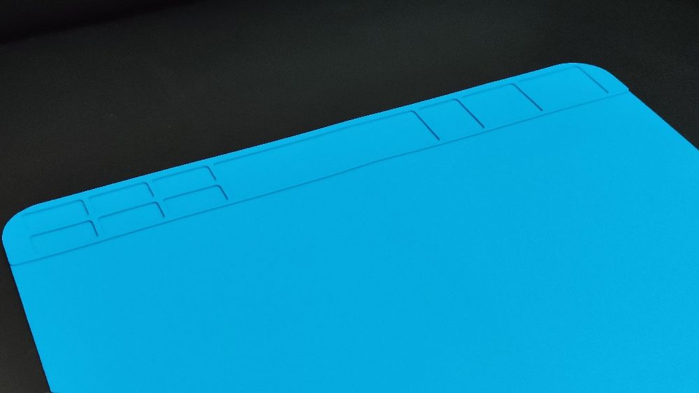 Tapete em silicone anti-estático para soldaduras