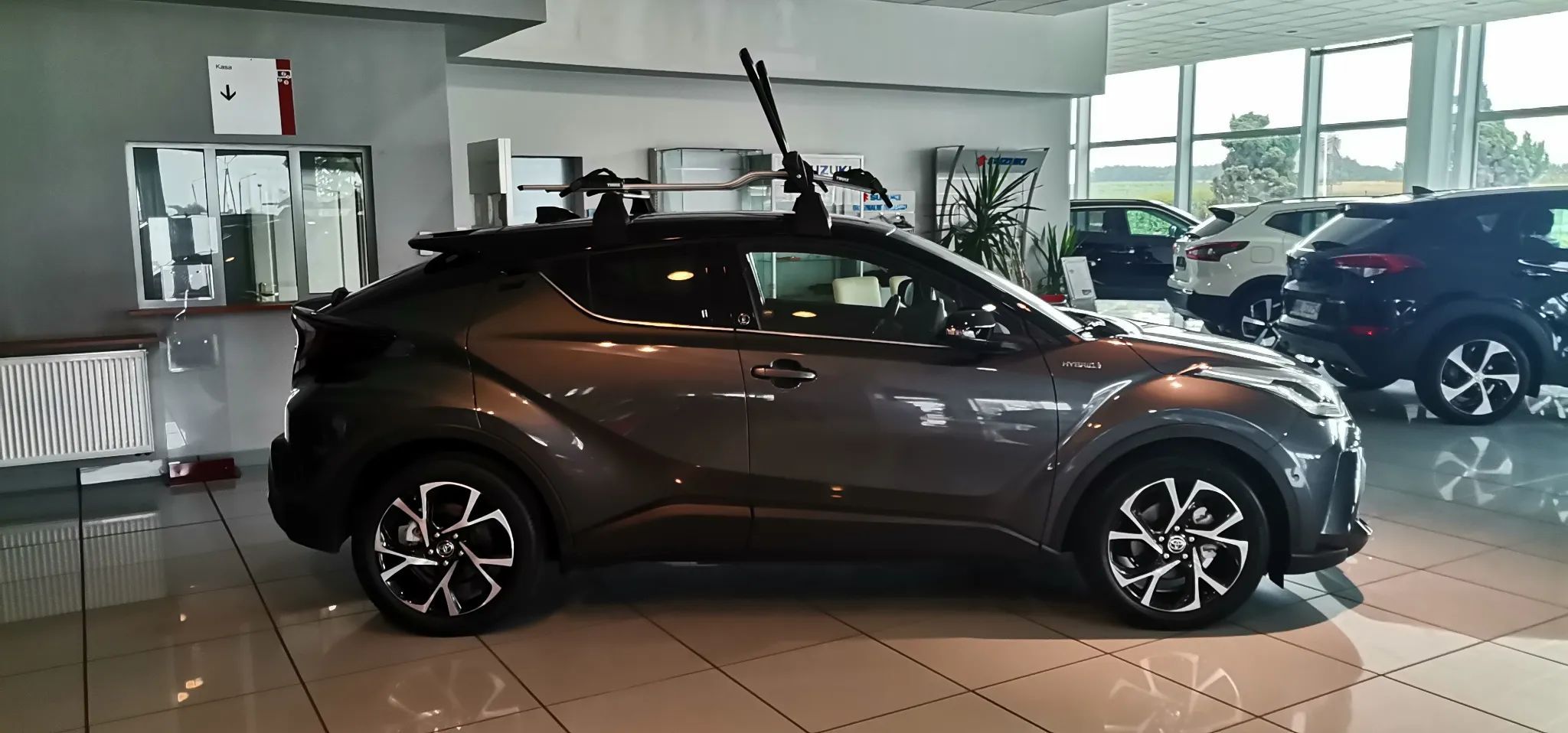 Toyota C-HR 2,0 Hybrid 184KM Team D