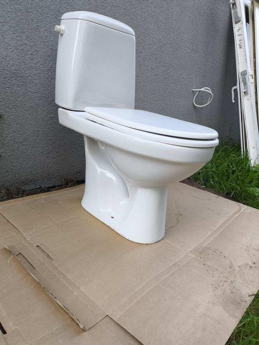 Klozet , sedes, muszla WC