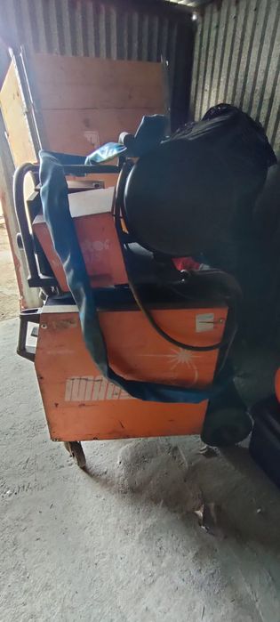 Pół automat spawalniczy Bester MAGSter 351