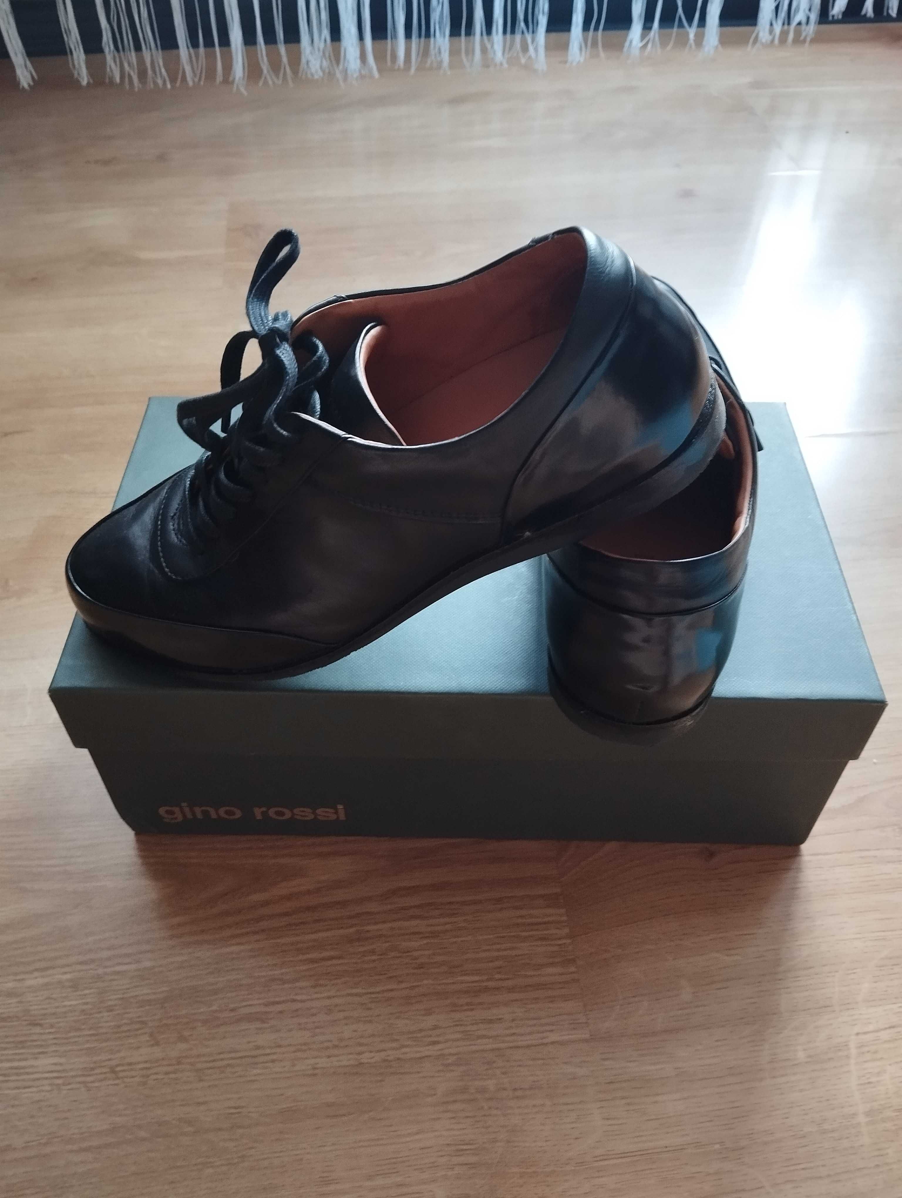 Skórzane buty męskie r. 40 Gino Rossi