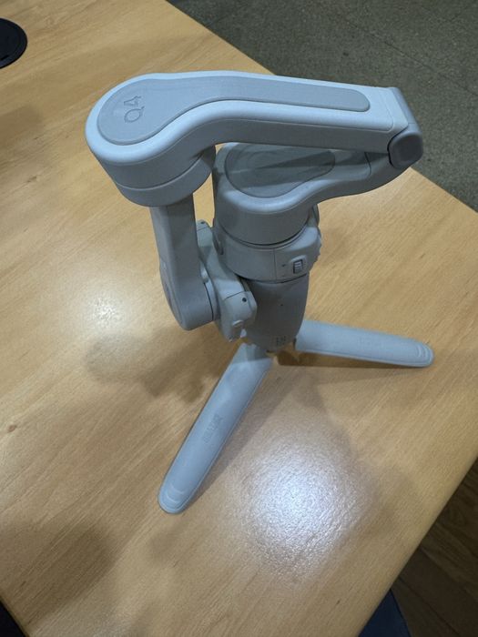 Gimbal Estabilizador Zhiyun Smooth Q4