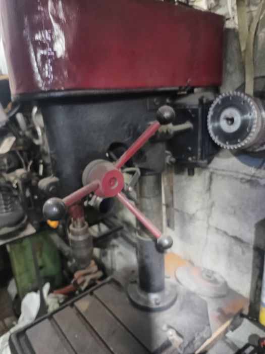 Продаю сверлільний