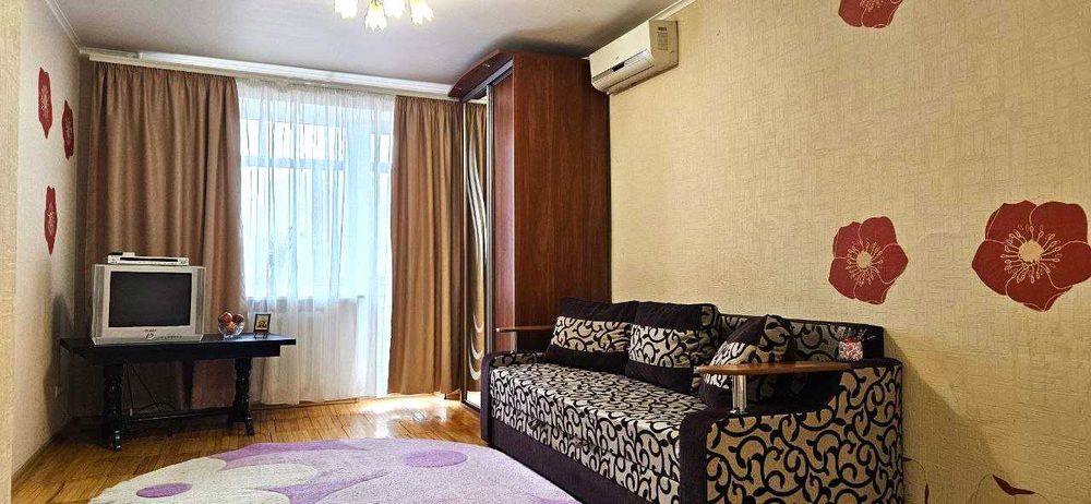 Сдам 1-комн.кв-ру, центр Бабурки, ул.Новгородская