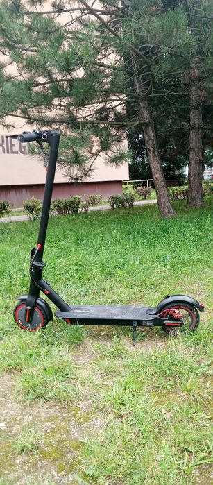 Hulajnoga elektryczna