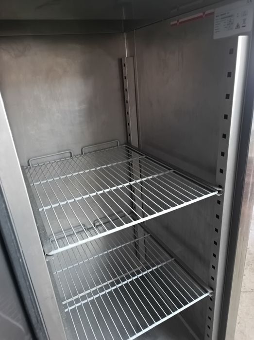 Armário frigorífico 1 porta congelador