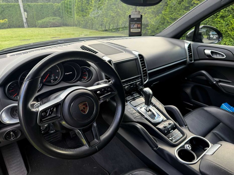 Porsche Cayenne 3.0 Diesel 262PS