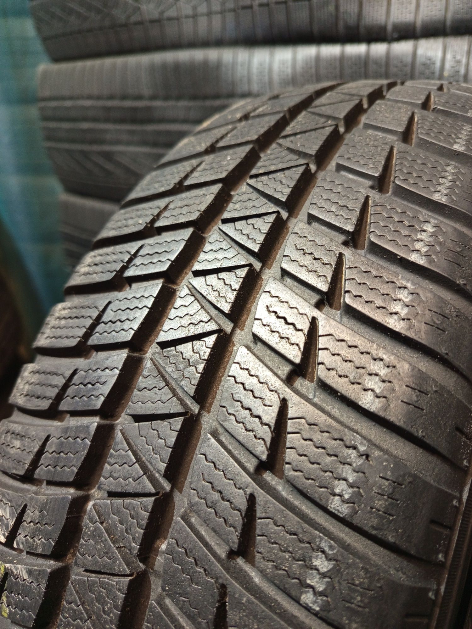 195/65R15 Falken HS449 EuroWinter