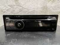 Pioneer DEH-5000UB Radio samochodowe Radioodtwarzacz USB CD MP3 AUX in
