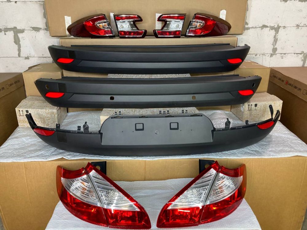 Бампер задній Renault Megane 3 Рено Меган 3