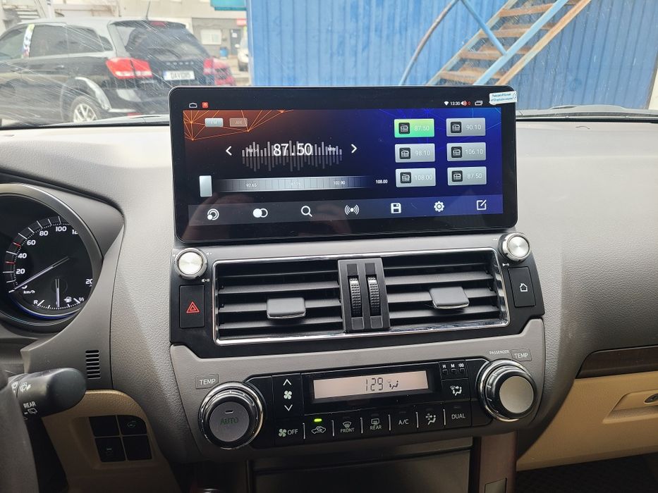 Штатна магнітола Toyota Land cruiser  Prado 150 планшет автомагнітола