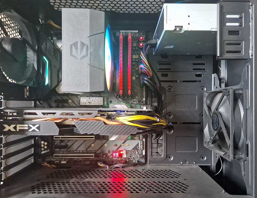 Komputer stacjonarny Intel Core i7-8086K DDR4 Viper Radeon RX580 8GB