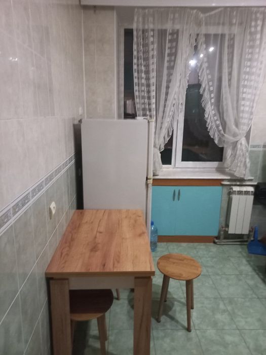 Здається в оренду 2 кімнатна квартира, Велика Перспективна