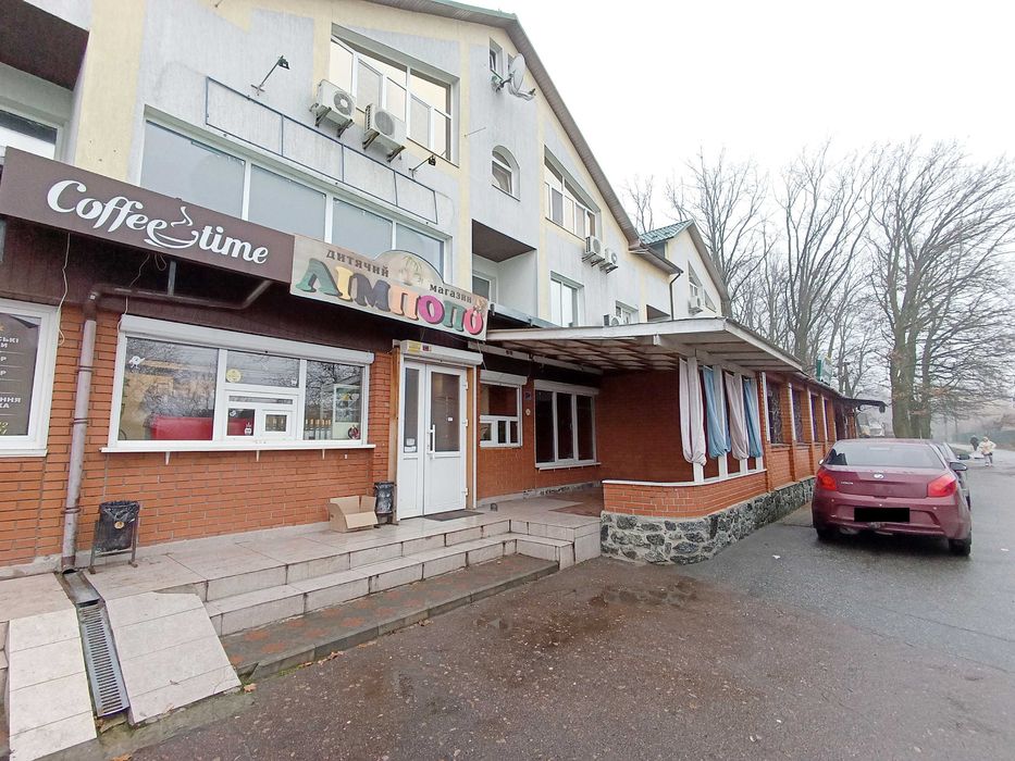 Сдам фасадное помещение пгт. Немешаево ул. Пушкина Hotelʹ "Sotnik"