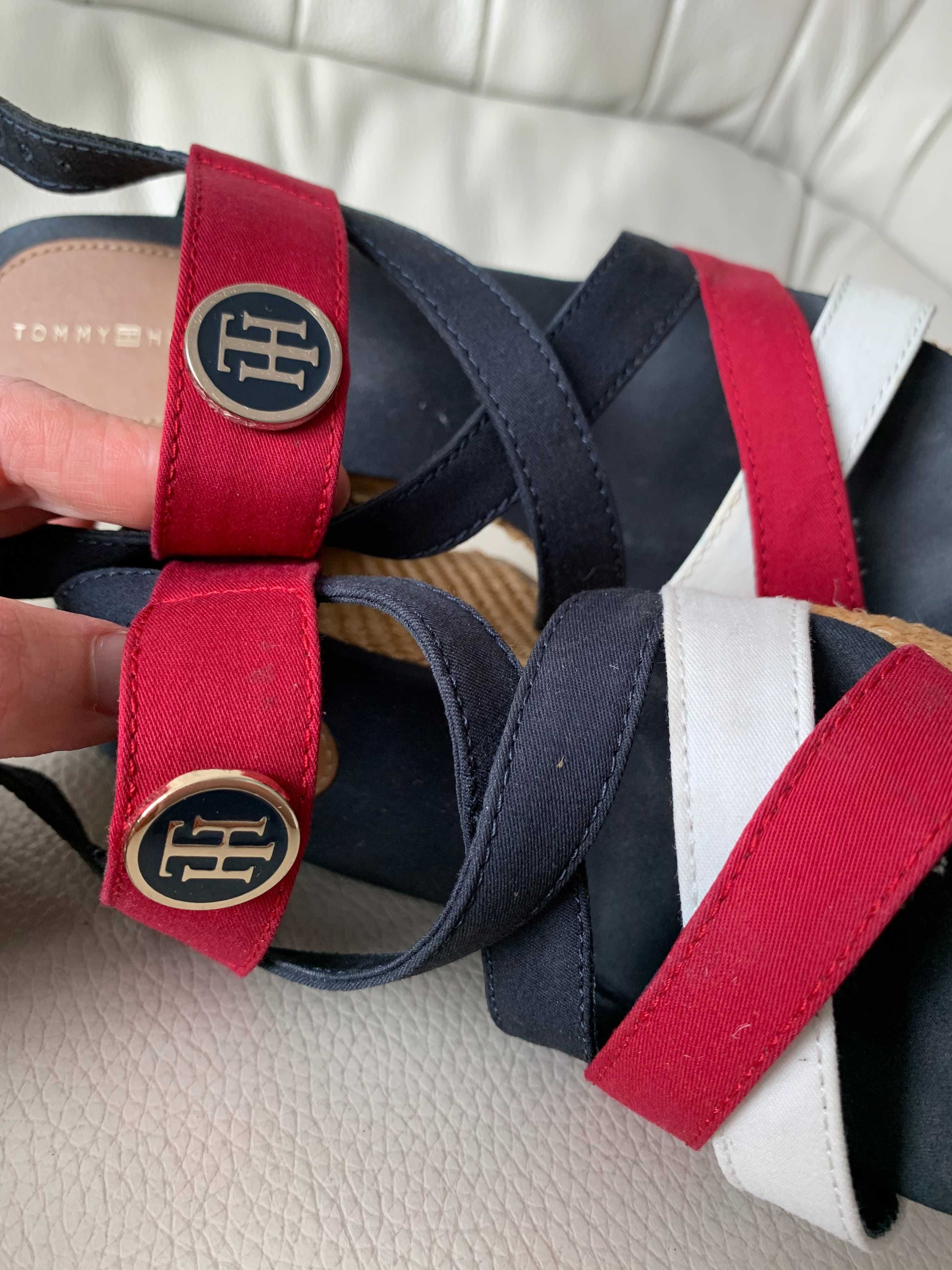 Босоніжки Tommy Hilfiger