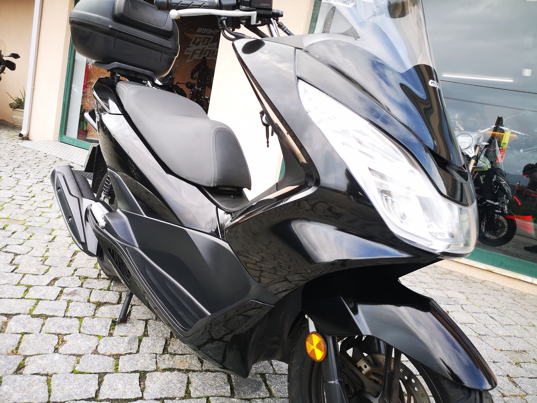 Honda Pcx 125 c/Top case+vidro