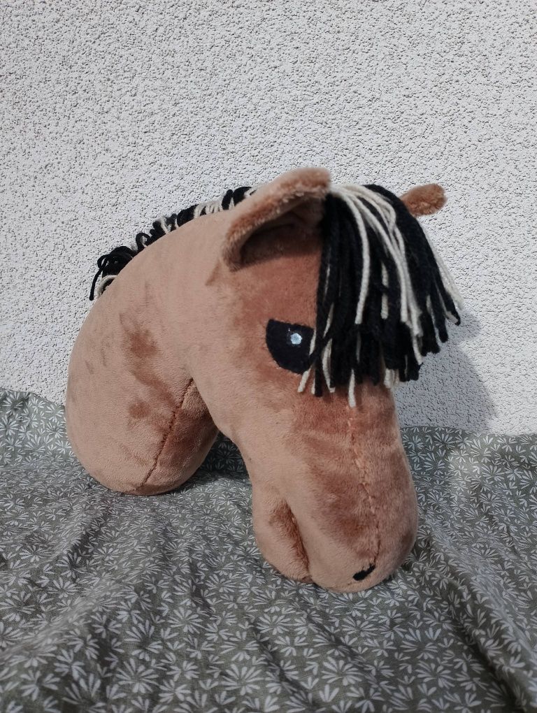 Hobby horse, koń na kiju, zabawka dla dzieci