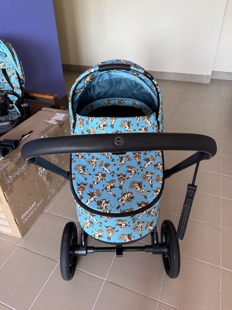 Cybex 3 в 1 priam by jeremy scott cherubs blue