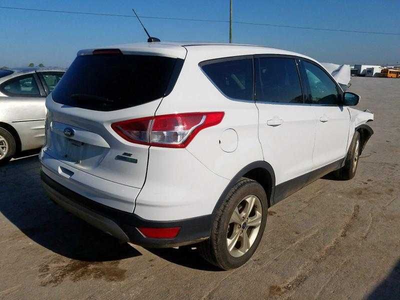 Разборка шрот Ford Escape 3rd gen C520