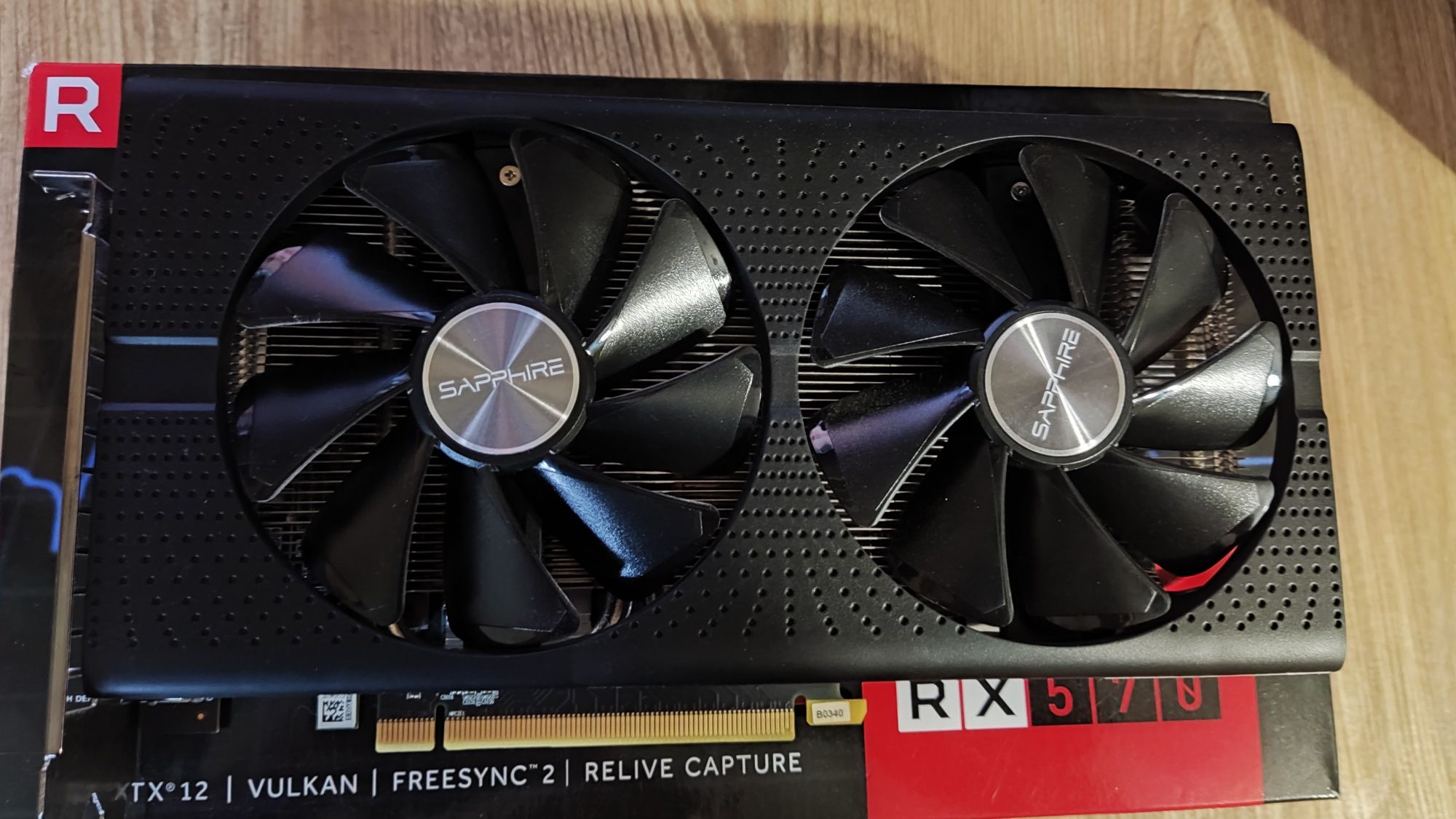 Видеокарта SAPPHIRE Radeon RX 570 8G.