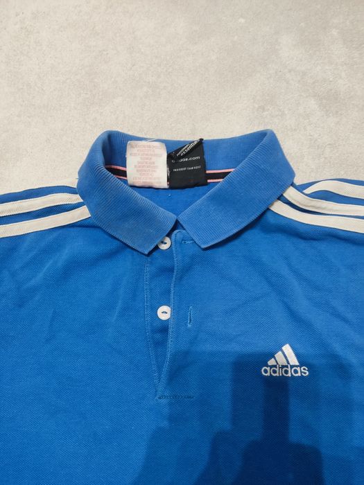 Niebieska koszulka Adidas