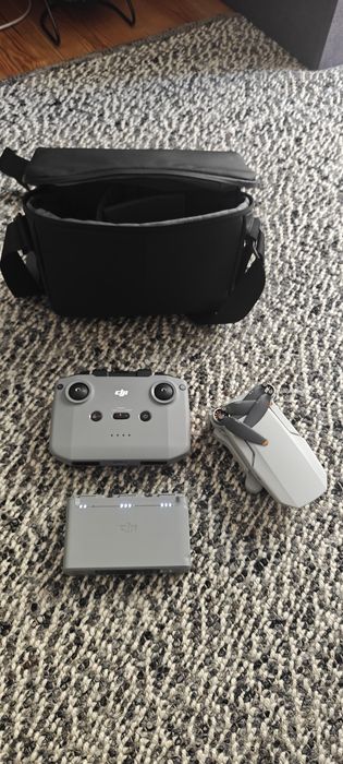 DJI Mini 2 fly more combo