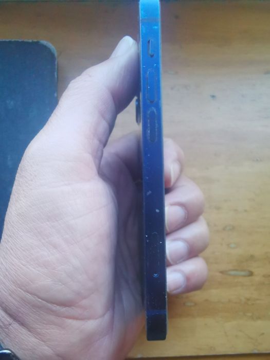 IPhone 12 mini - bom estado