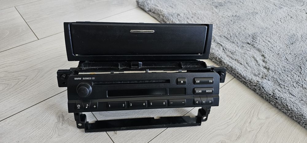 Radio BNW E46 plus schowek