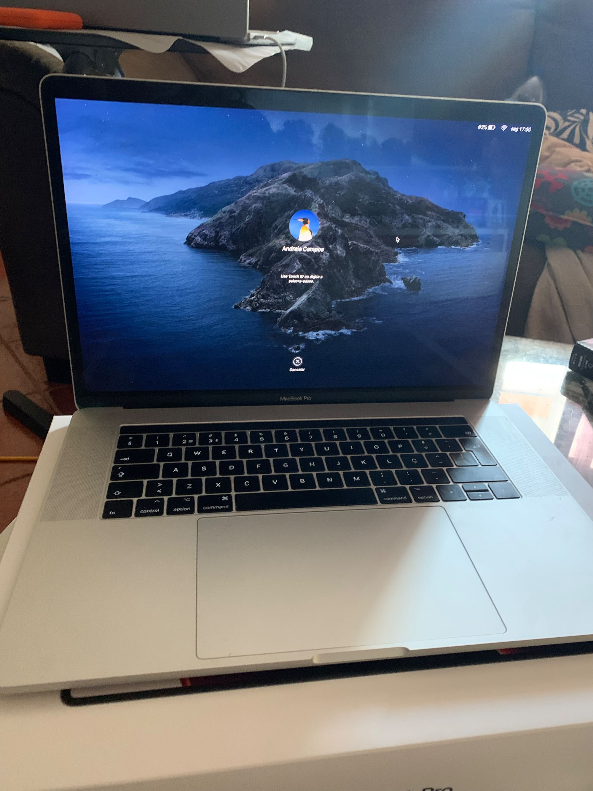 MacBook Pro Retina 15.4-inch (2017) - Core i7