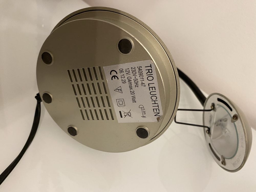 Lampka biurkowa srebrna regulowana