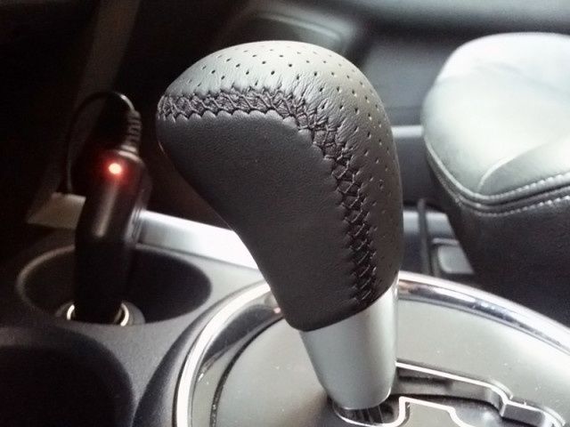 Перетяжка салонів авто