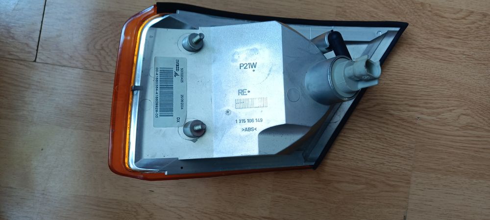 Iveco Daily kierunkowskaz prawy nowy oryginalny