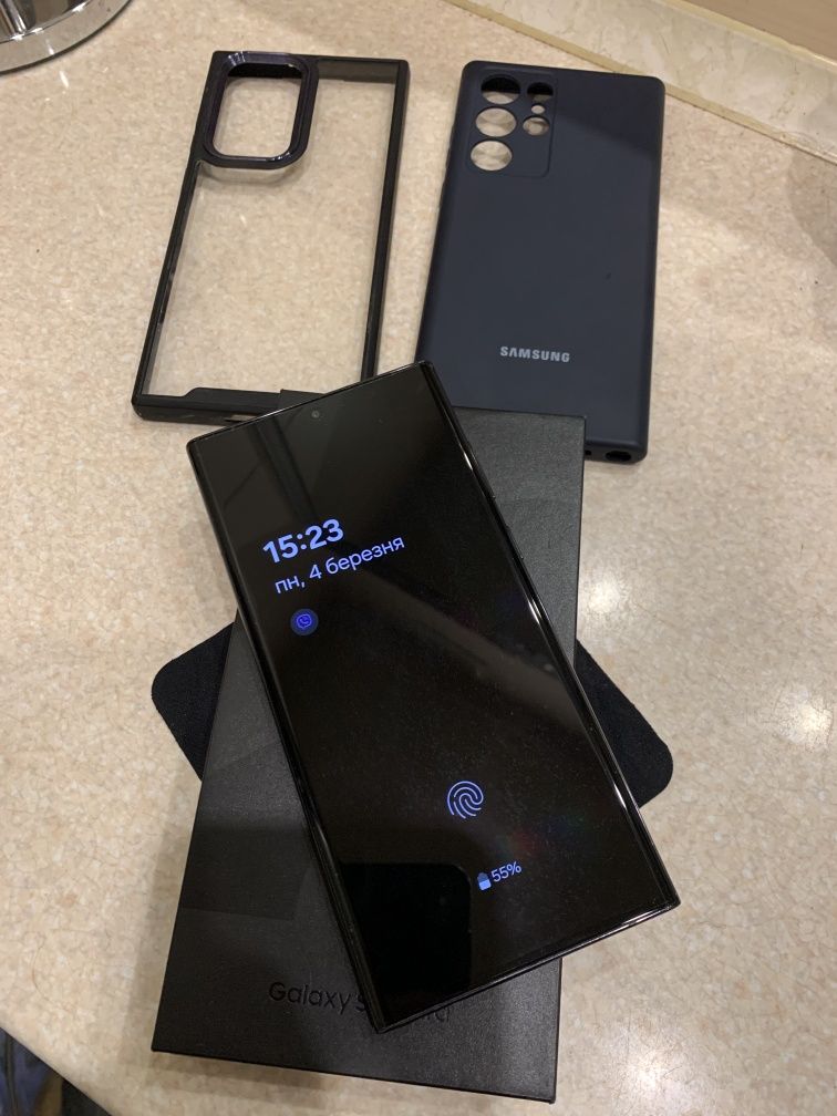 Samsung S22 ultra 8/128