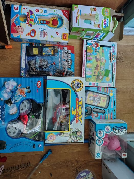 Іграшки не працюють або не комплект