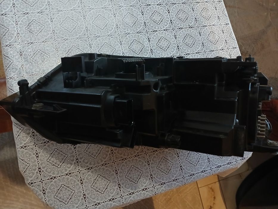 Lampa przenia lewa VW Touran full led