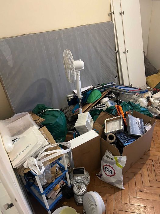 Limpeza de Arrecadações e Garagens + Remoção de Lixo e Tralha