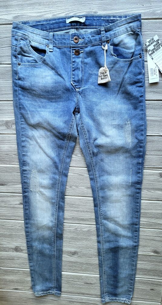 Spodnie jeansowe rurki skinny damskie jeansy elastyczne dopasowane M L