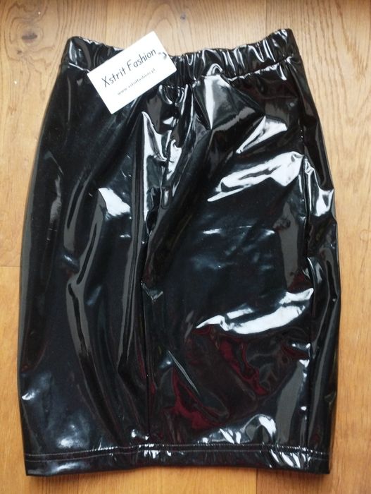 Czarna spódnica XS lateksowa XSTRIT FASHION