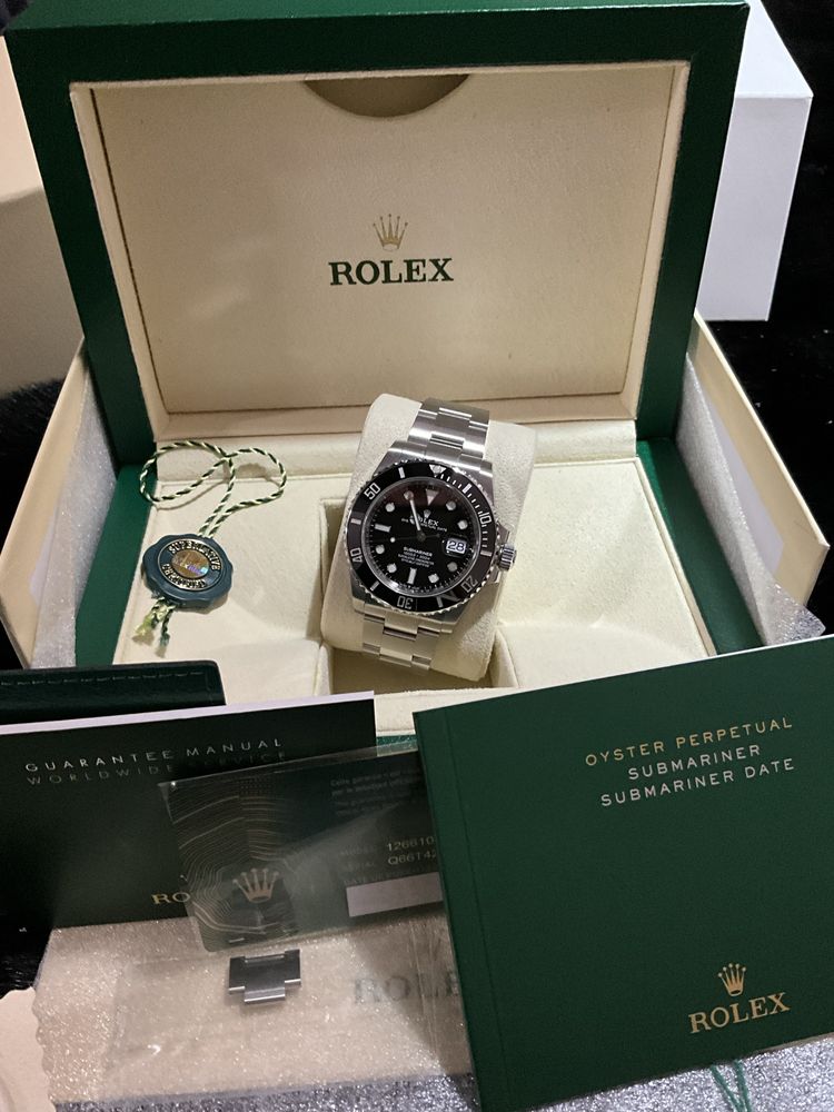 Rolex Submariner Date