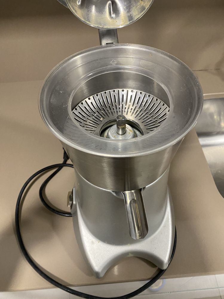 Máquina Sumo de Laranja Elétrica