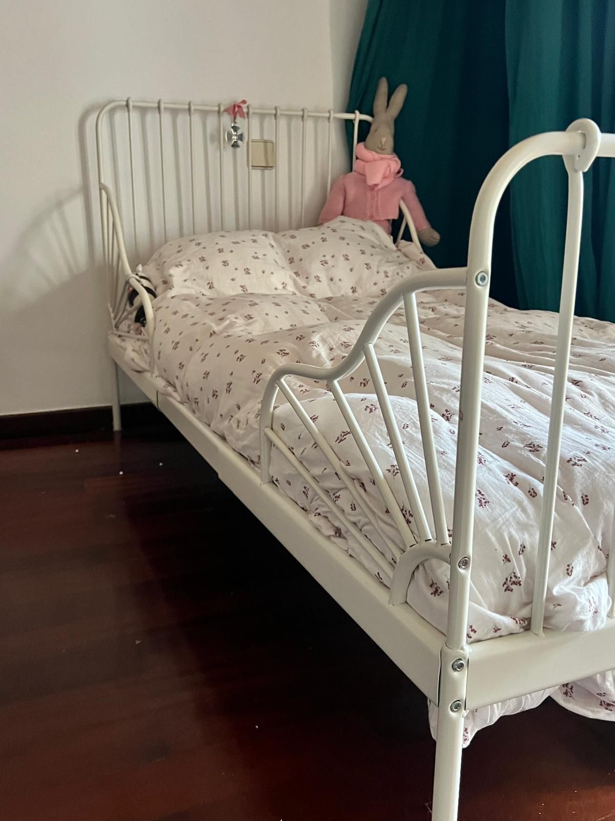 Cama extensível ferro com colchão incluído