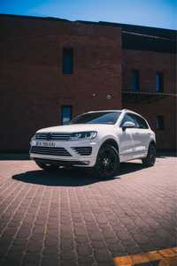 Продам Volkswagen Touareg R line 2016