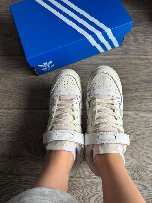 Adidas Forum Low Beige