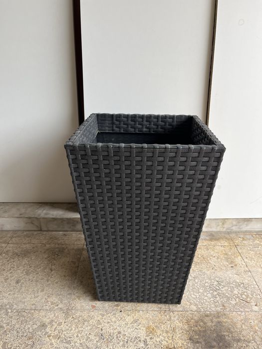 Vaso de interior em plástico